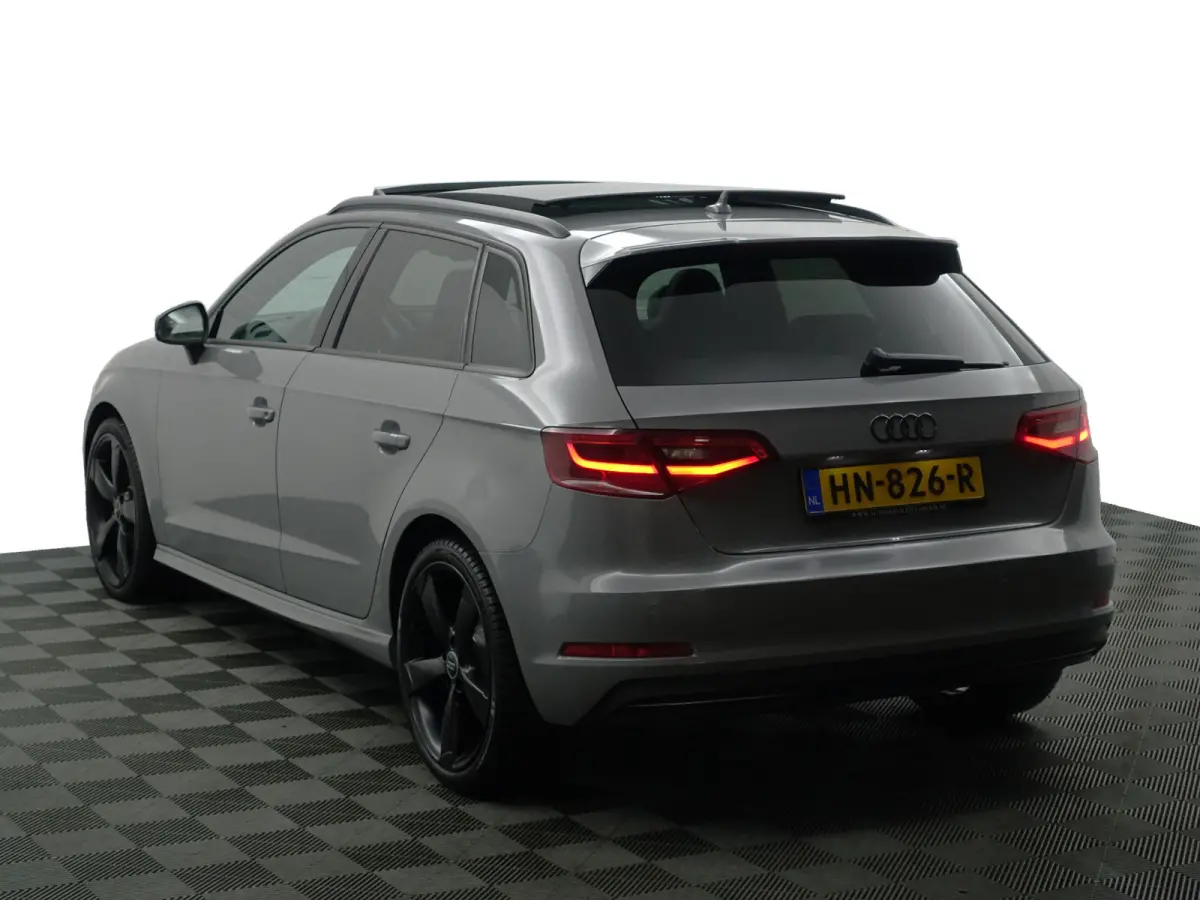 1.4 e-tron S Competition Aut- RS Interieur, Panoramadak, Sfeerverlichting, Xenon Led, Keyless, Standkachel