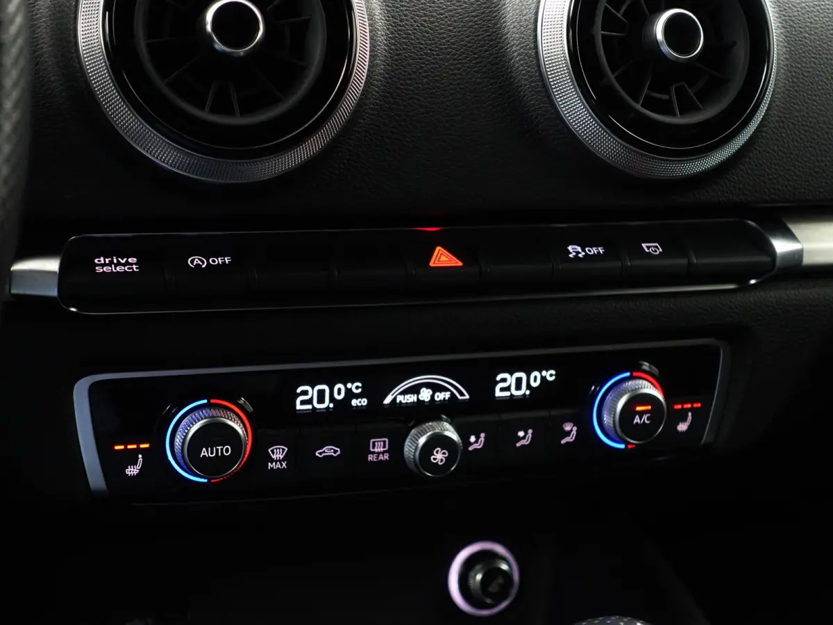 35 TFSI 150pk S Line Black Optic Aut- Virtual Cockpit, Xenon Led, Ada Cruise, Stoelverwarming, Leder Sport Interieur