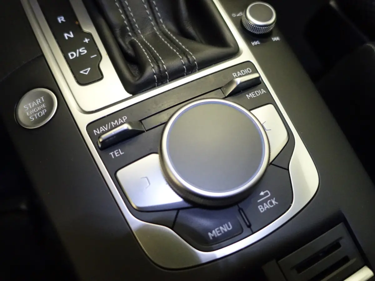 1.4 e-tron Pro Line S Aut- Facelift, Virtual Cockpit, Sport Interieur, Xenon led Matrix, Bang Olufsen, Keyless