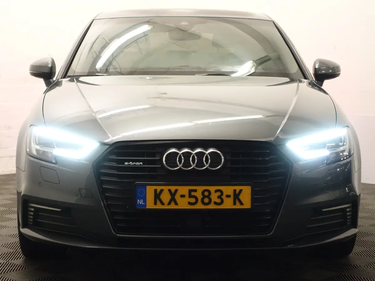 1.4 e-tron Pro Line S Aut- Facelift, Virtual Cockpit, Sport Interieur, Xenon led Matrix, Bang Olufsen, Keyless