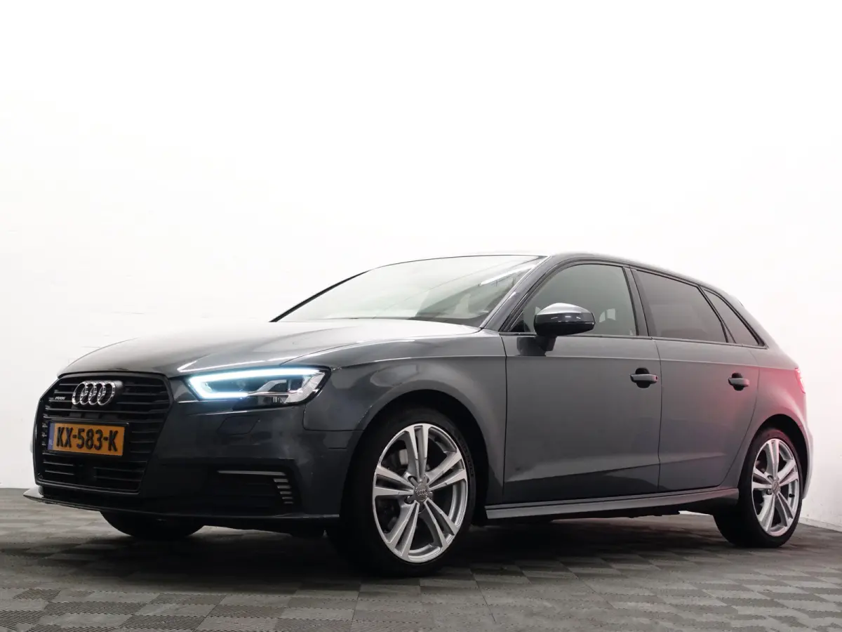 1.4 e-tron Pro Line S Aut- Facelift, Virtual Cockpit, Sport Interieur, Xenon led Matrix, Bang Olufsen, Keyless