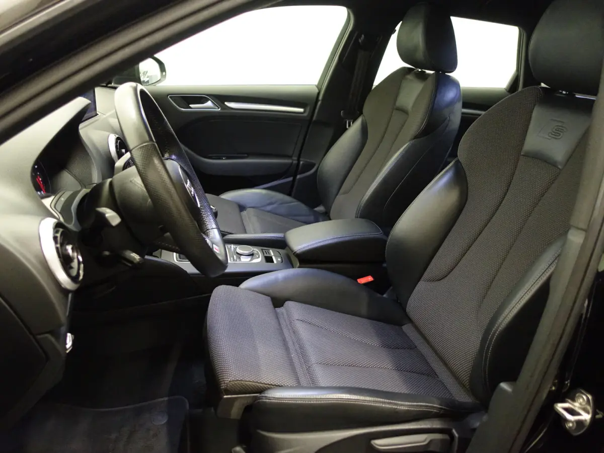 1.0 TFSI S line- Sport Leder, Xenon Led, Clima, Navi, Cruise, Dynamic Select