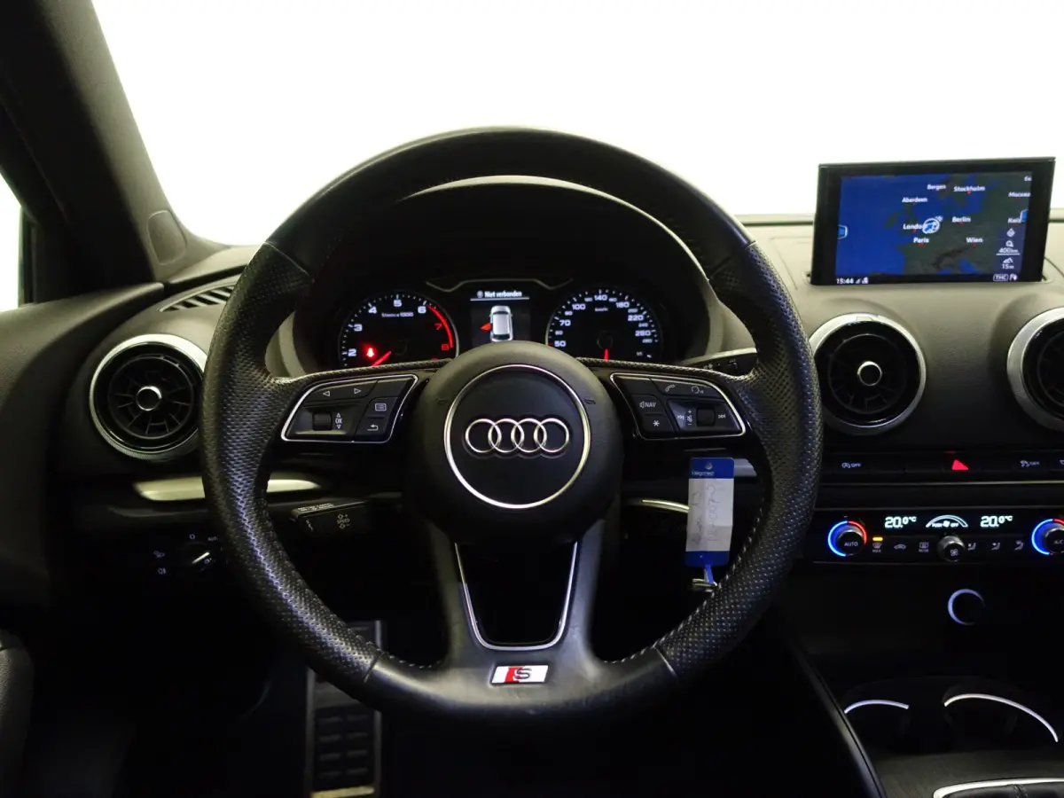 1.0 TFSI S line- Sport Leder, Xenon Led, Clima, Navi, Cruise, Dynamic Select