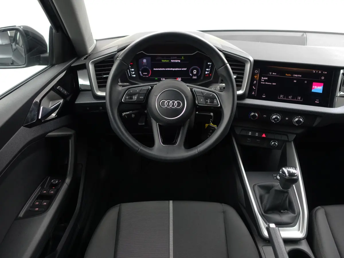 25 TFSI epic- NAP 9dkm, Carplay, Android Auto, Privacy Glass, Virtual Cockpit, Rijstrooksensor