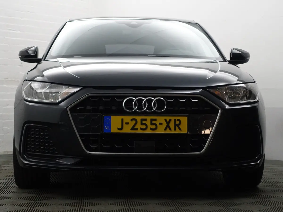25 TFSI epic- NAP 9dkm, Carplay, Android Auto, Privacy Glass, Virtual Cockpit, Rijstrooksensor