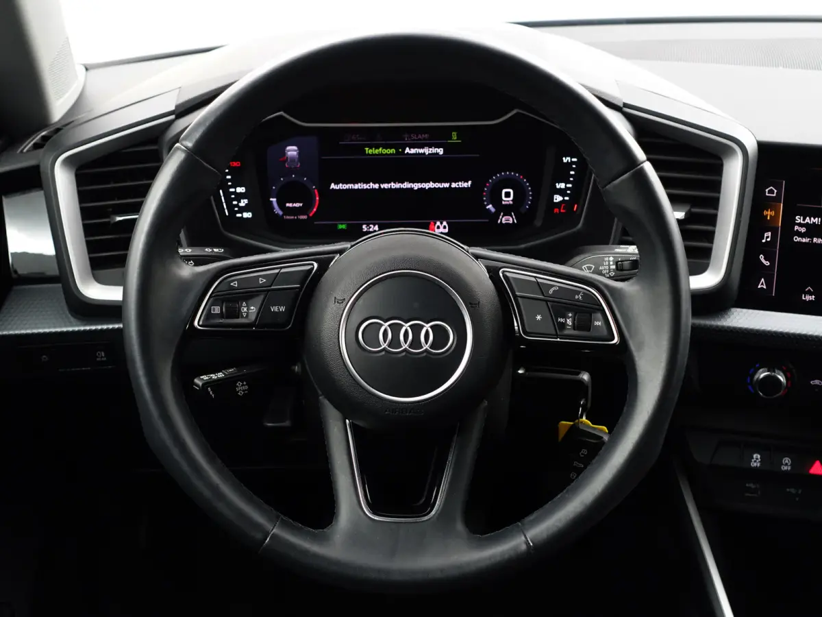 25 TFSI epic- NAP 9dkm, Carplay, Android Auto, Privacy Glass, Virtual Cockpit, Rijstrooksensor