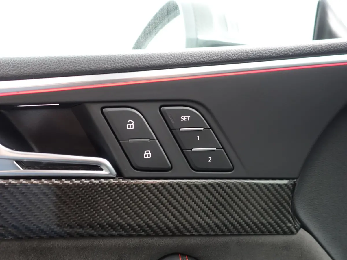 2.9 TFSI Quattro Aut- RS Dynamic, Carbon Package, Ceramic, Bang Olufsen, Stoelmassage, Head Up, Memory