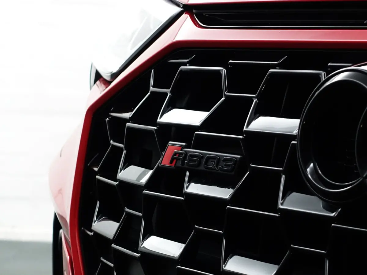 RSQ3 TFSI 400pk RS Dynamic+ Black Optic Aut- Carbon, Sfeerverlichting, Xenon Led Matrix, Keyless, Alcantara Afwerking, Ada Cruise