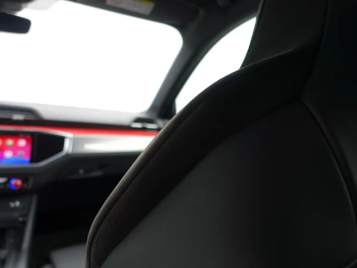 RSQ3 TFSI 400pk RS Dynamic+ Black Optic Aut- Carbon, Sfeerverlichting, Xenon Led Matrix, Keyless, Alcantara Afwerking, Ada Cruise