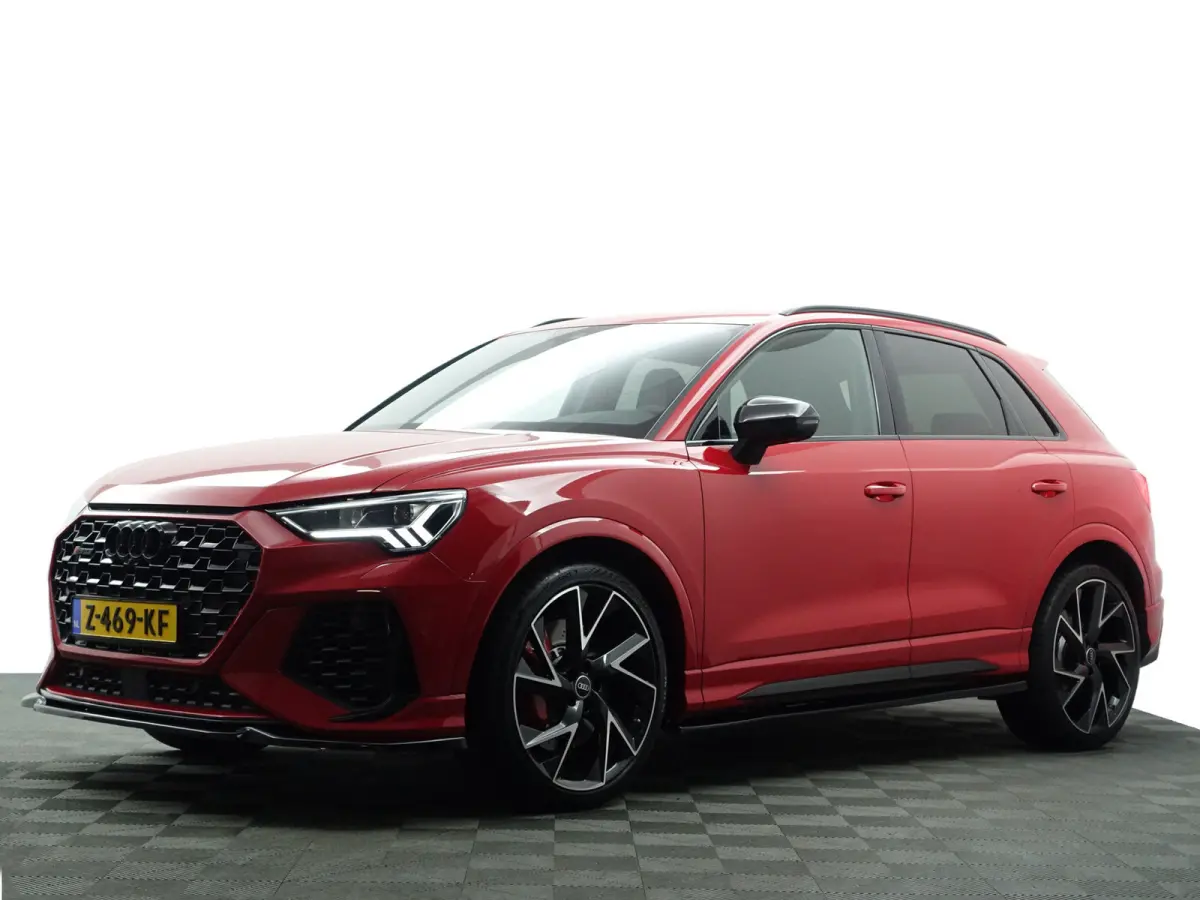 RSQ3 TFSI 400pk RS Dynamic+ Black Optic Aut- Carbon, Sfeerverlichting, Xenon Led Matrix, Keyless, Alcantara Afwerking, Ada Cruise