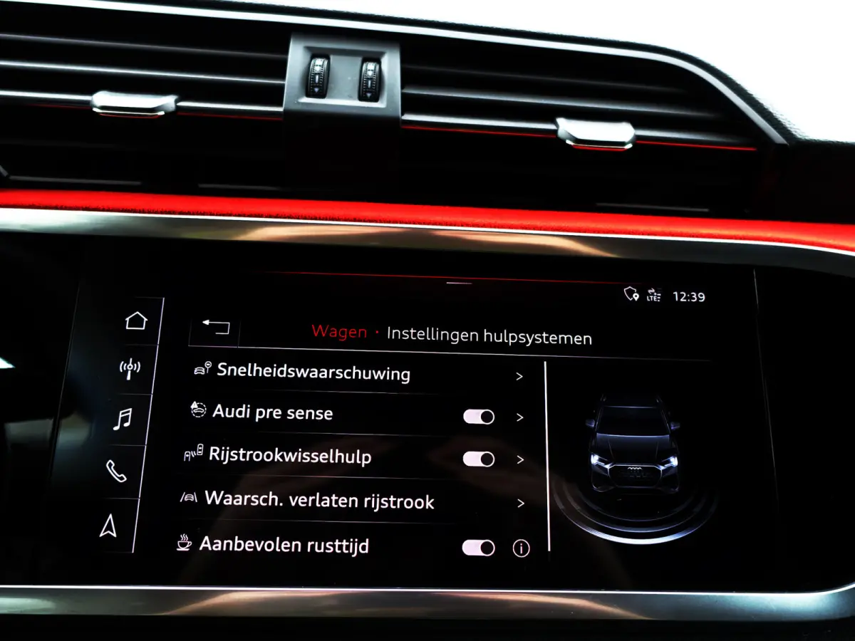RSQ3 TFSI 400pk RS Dynamic+ Black Optic Aut- Carbon, Sfeerverlichting, Xenon Led Matrix, Keyless, Alcantara Afwerking, Ada Cruise