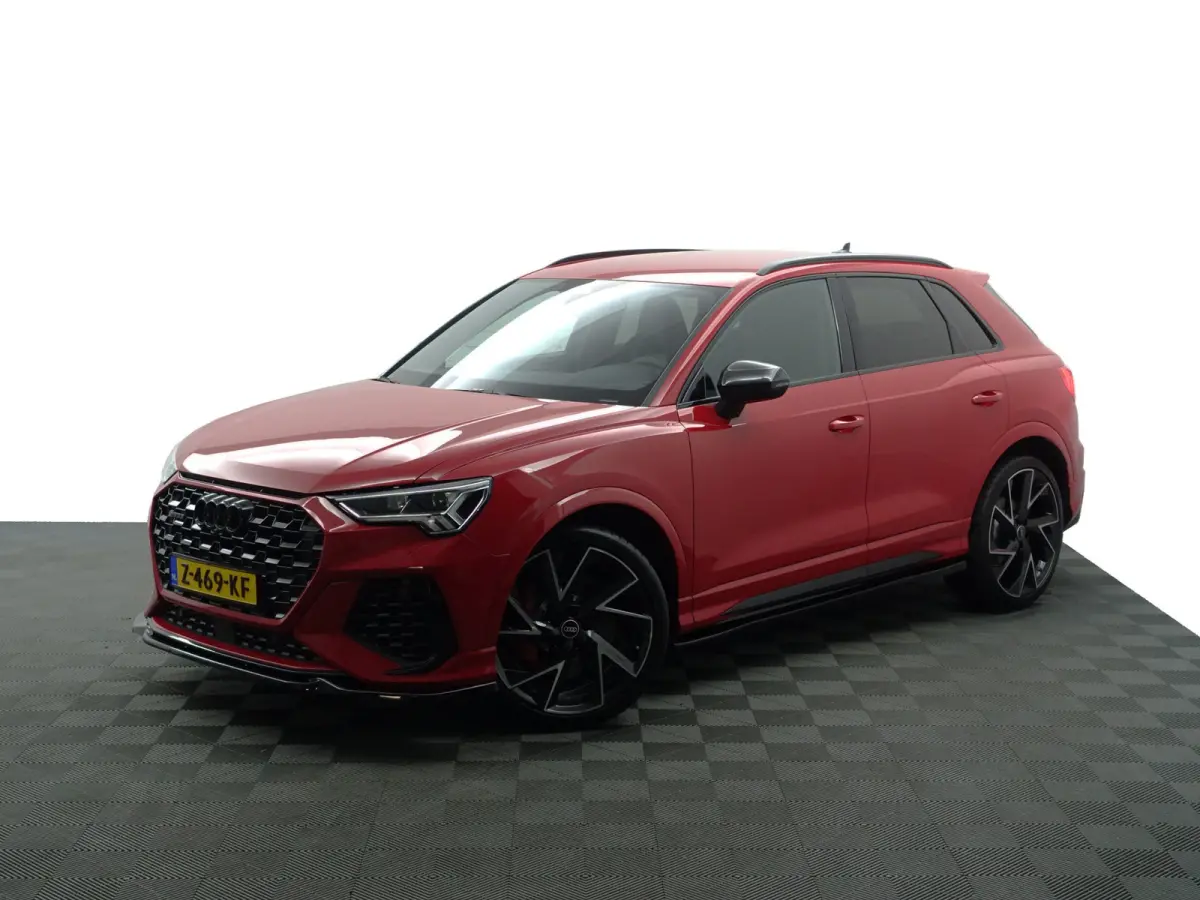 RSQ3 TFSI 400pk RS Dynamic+ Black Optic Aut- Carbon, Sfeerverlichting, Xenon Led Matrix, Keyless, Alcantara Afwerking, Ada Cruise