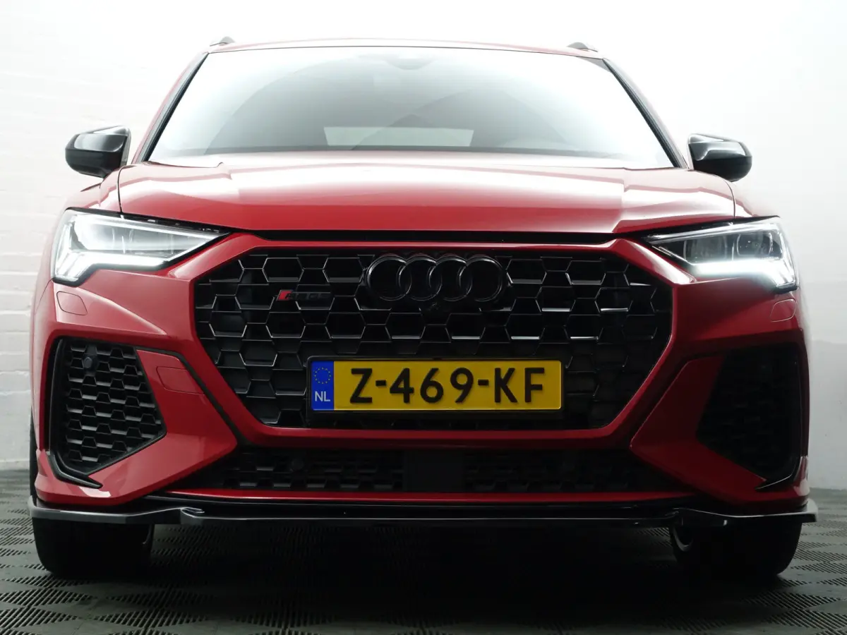 RSQ3 TFSI 400pk RS Dynamic+ Black Optic Aut- Carbon, Sfeerverlichting, Xenon Led Matrix, Keyless, Alcantara Afwerking, Ada Cruise