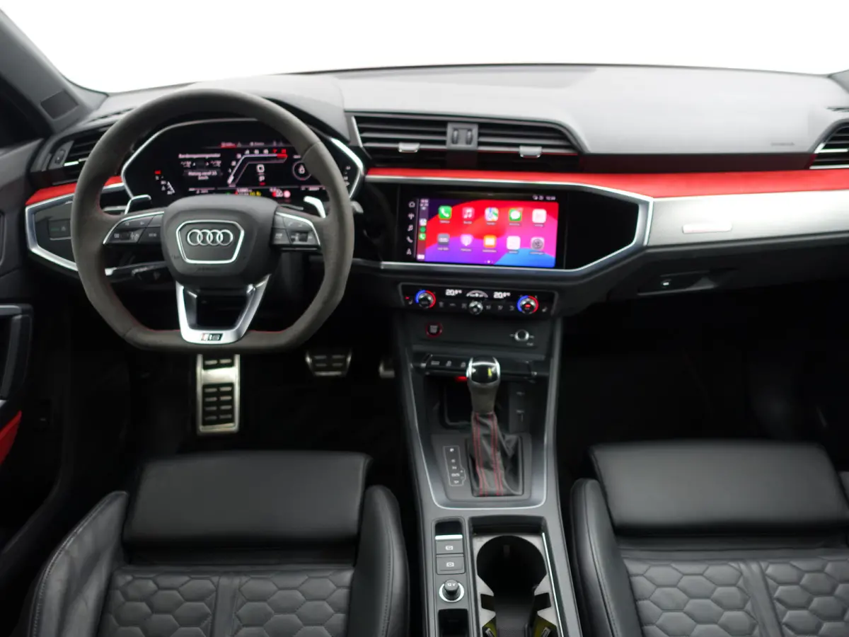 RSQ3 TFSI 400pk RS Dynamic+ Black Optic Aut- Carbon, Sfeerverlichting, Xenon Led Matrix, Keyless, Alcantara Afwerking, Ada Cruise
