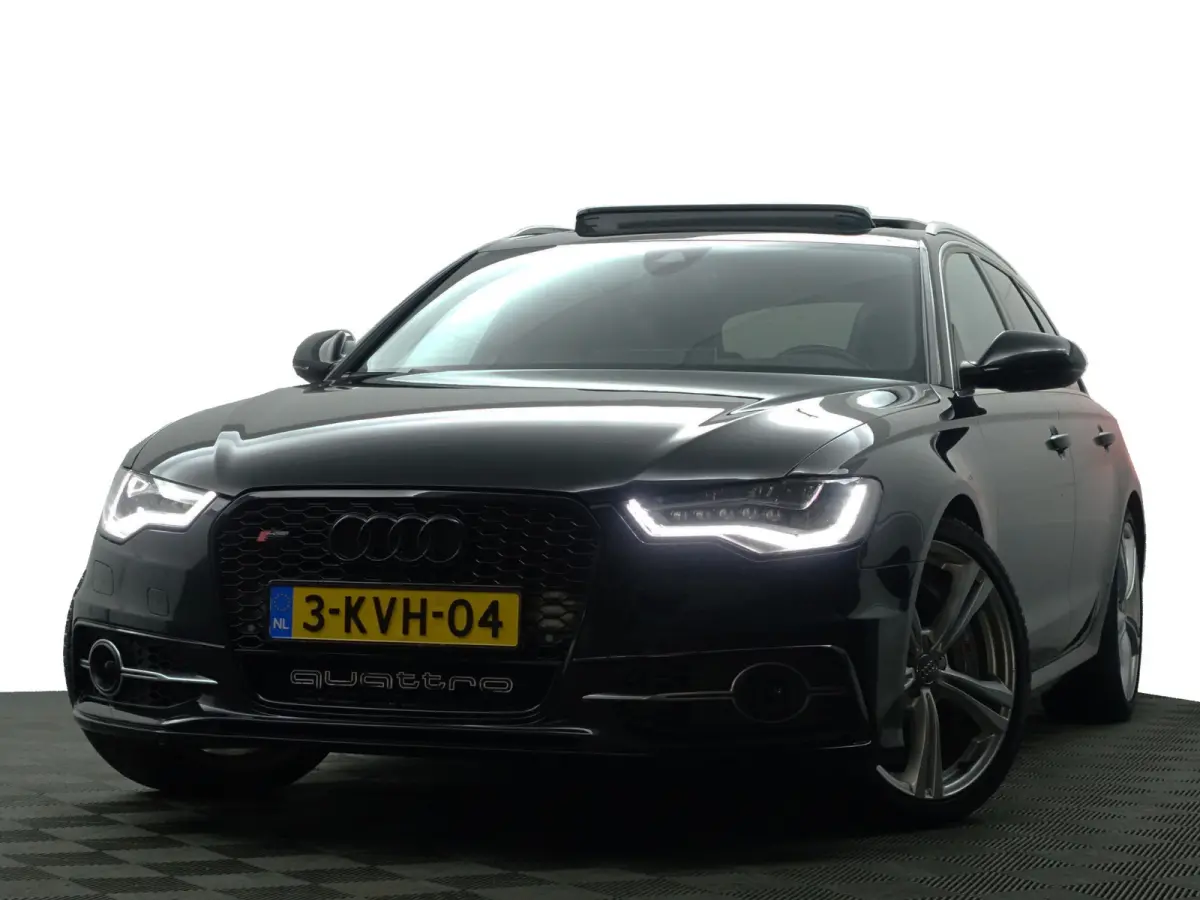 4.0 TFSI Performance Quattro Pro Line Plus- Ceramic remmen, Carbon, Design Interieur, Head Up, Xenon Led, Memory