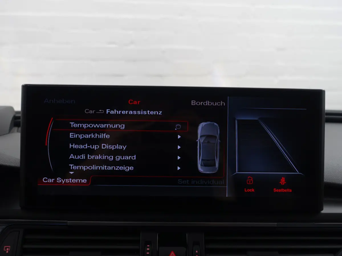 4.0 TFSI Performance Quattro Pro Line Plus- Ceramic remmen, Carbon, Design Interieur, Head Up, Xenon Led, Memory