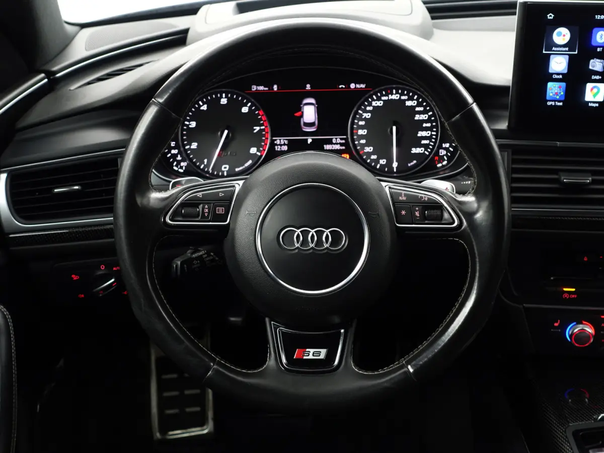4.0 TFSI Performance Quattro Pro Line Plus- Ceramic remmen, Carbon, Design Interieur, Head Up, Xenon Led, Memory