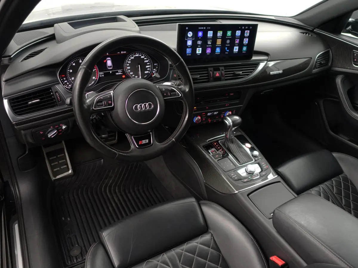 4.0 TFSI Performance Quattro Pro Line Plus- Ceramic remmen, Carbon, Design Interieur, Head Up, Xenon Led, Memory