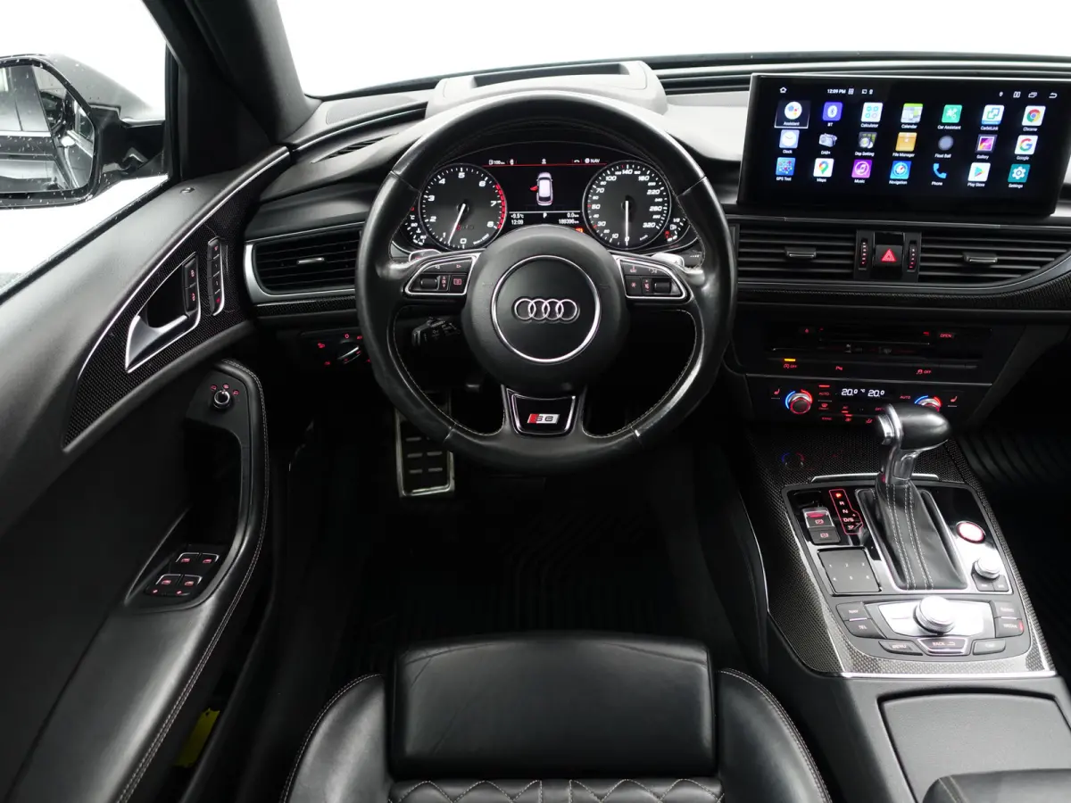 4.0 TFSI Performance Quattro Pro Line Plus- Ceramic remmen, Carbon, Design Interieur, Head Up, Xenon Led, Memory