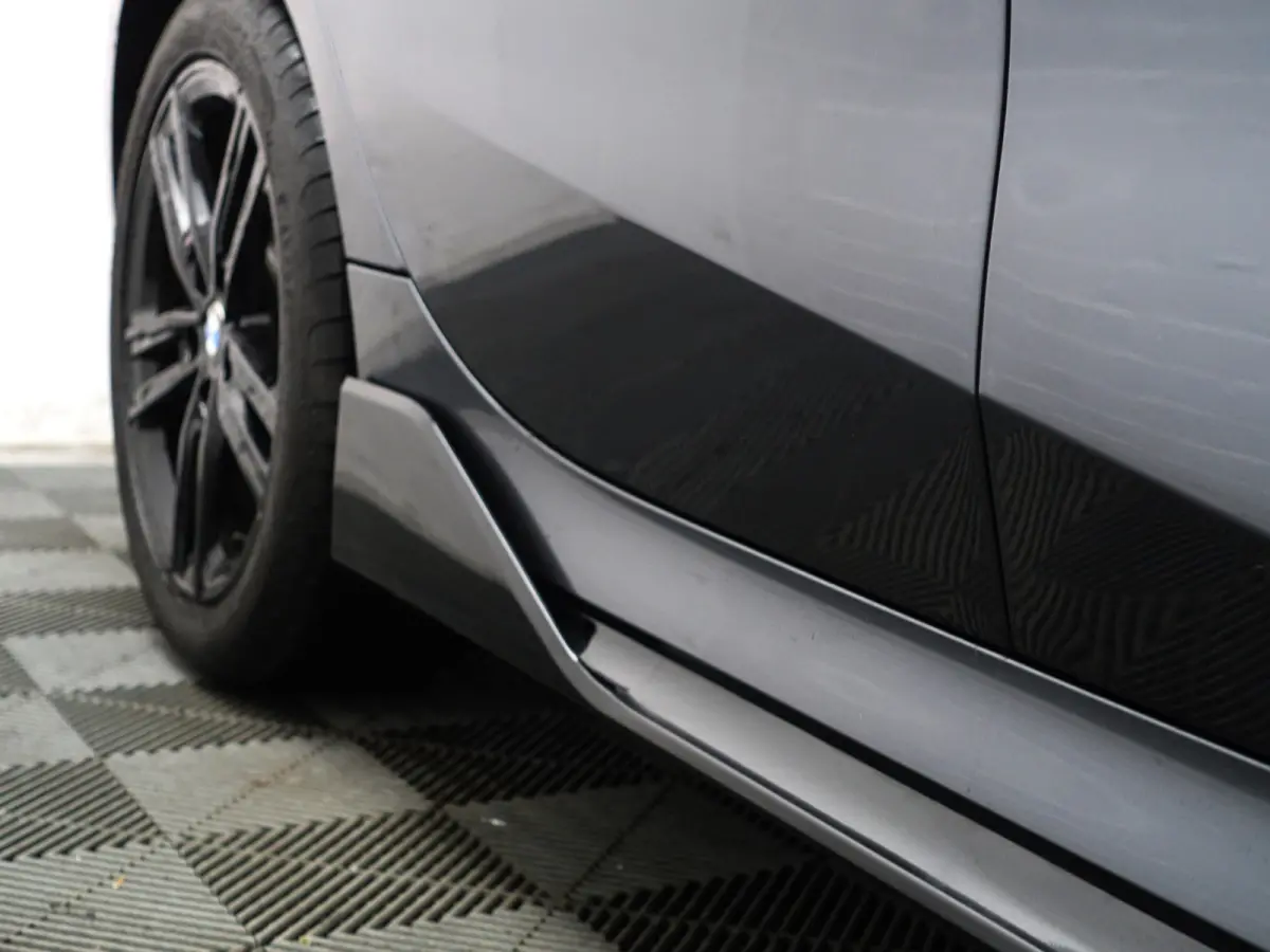 118i M Sport Performance Aut- Carplay, Android Auto, Xenon Led, Sfeerverlichting, Stoelverwarming, Shadowline