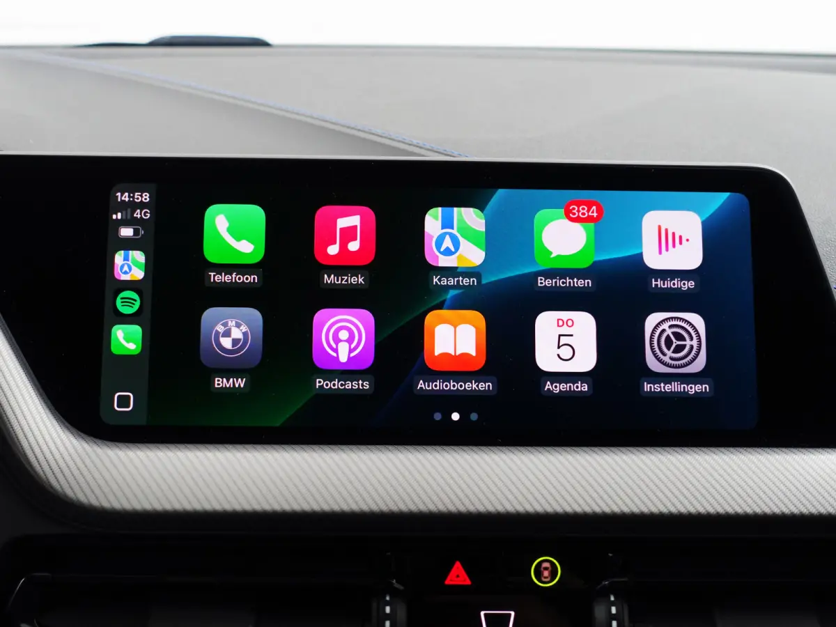 118i M Sport Performance Aut- Carplay, Android Auto, Xenon Led, Sfeerverlichting, Stoelverwarming, Shadowline