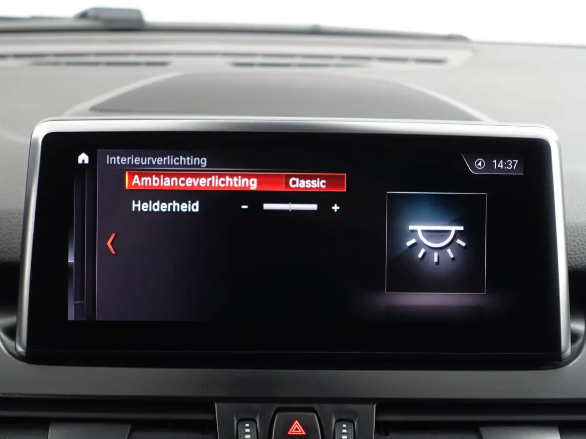 218i Executive Edition Aut- 7 Pers, Dealer Onderhouden, Head Up, Standkachel, Virtual Cockpit, Stoelverwarming