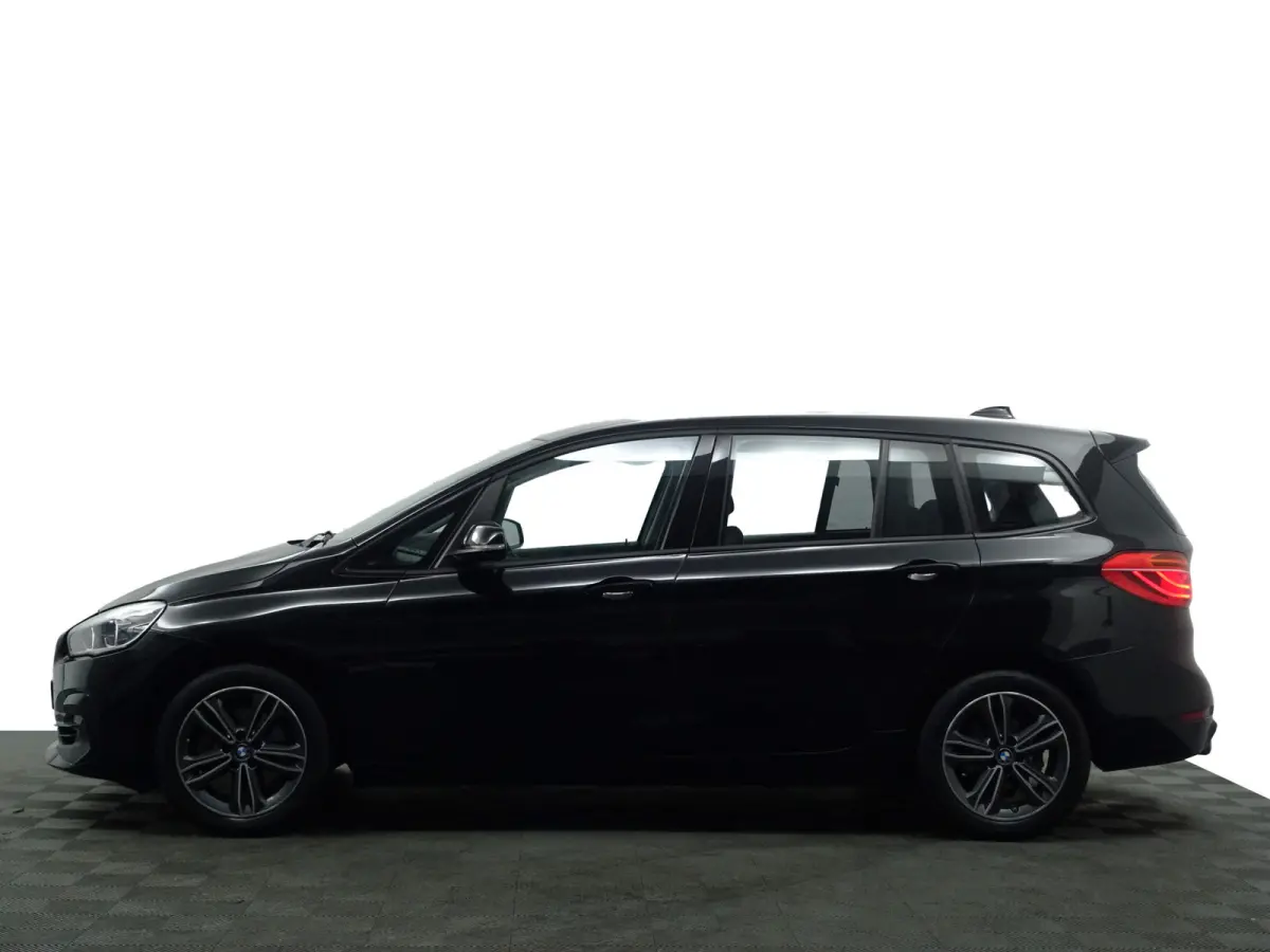 218i Executive Edition Aut- 7 Pers, Dealer Onderhouden, Head Up, Standkachel, Virtual Cockpit, Stoelverwarming