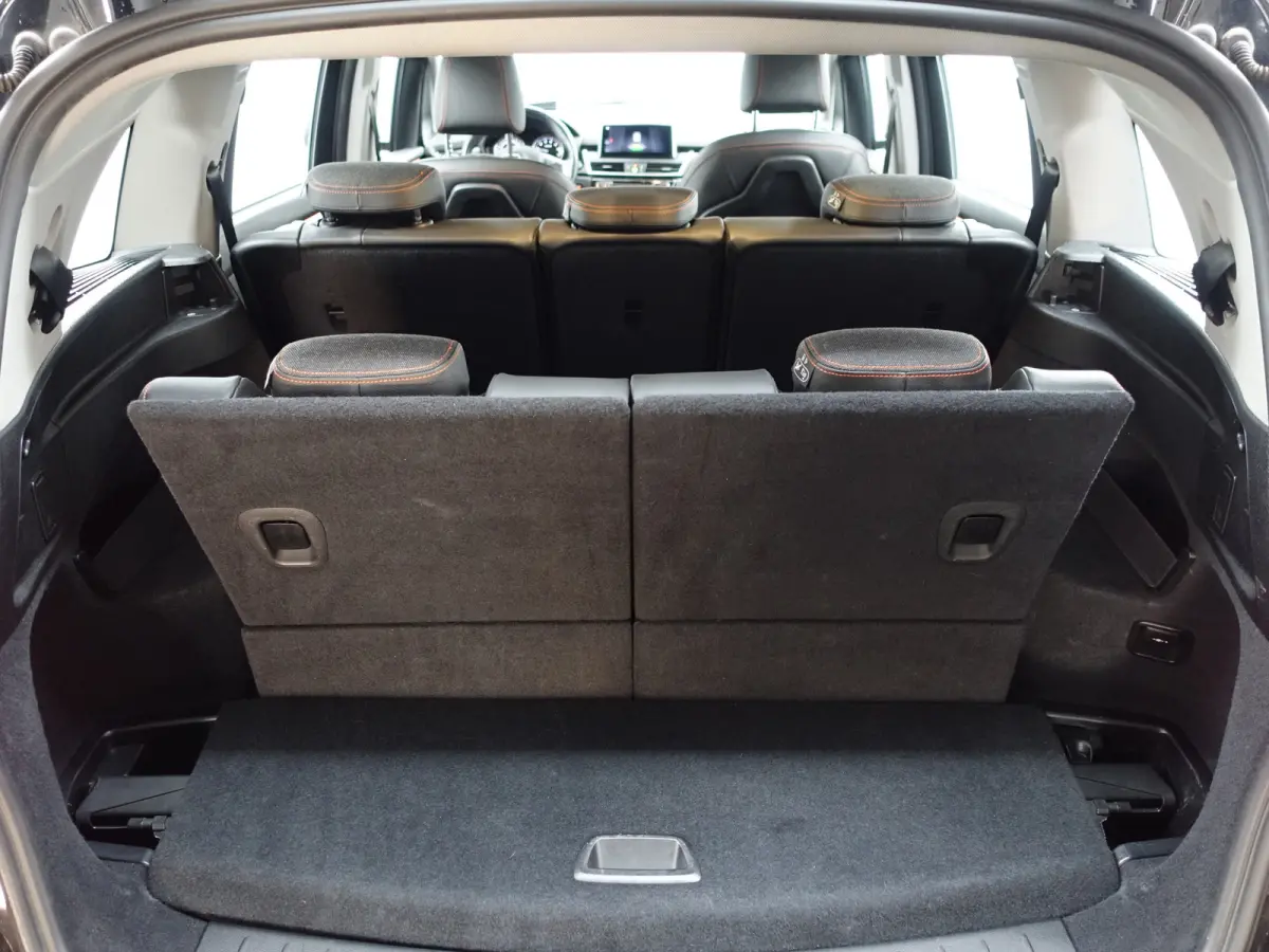 218i Executive Edition Aut- 7 Pers, Dealer Onderhouden, Head Up, Standkachel, Virtual Cockpit, Stoelverwarming