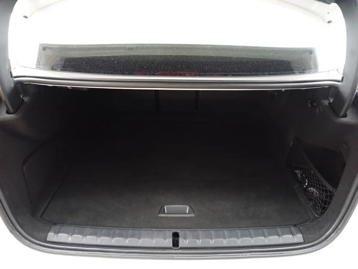 218i M Executive Edition Aut- Panoramadak, Stuur/Stoelverwarming, Sfeerverlichting, Carplay, Sport Interieur