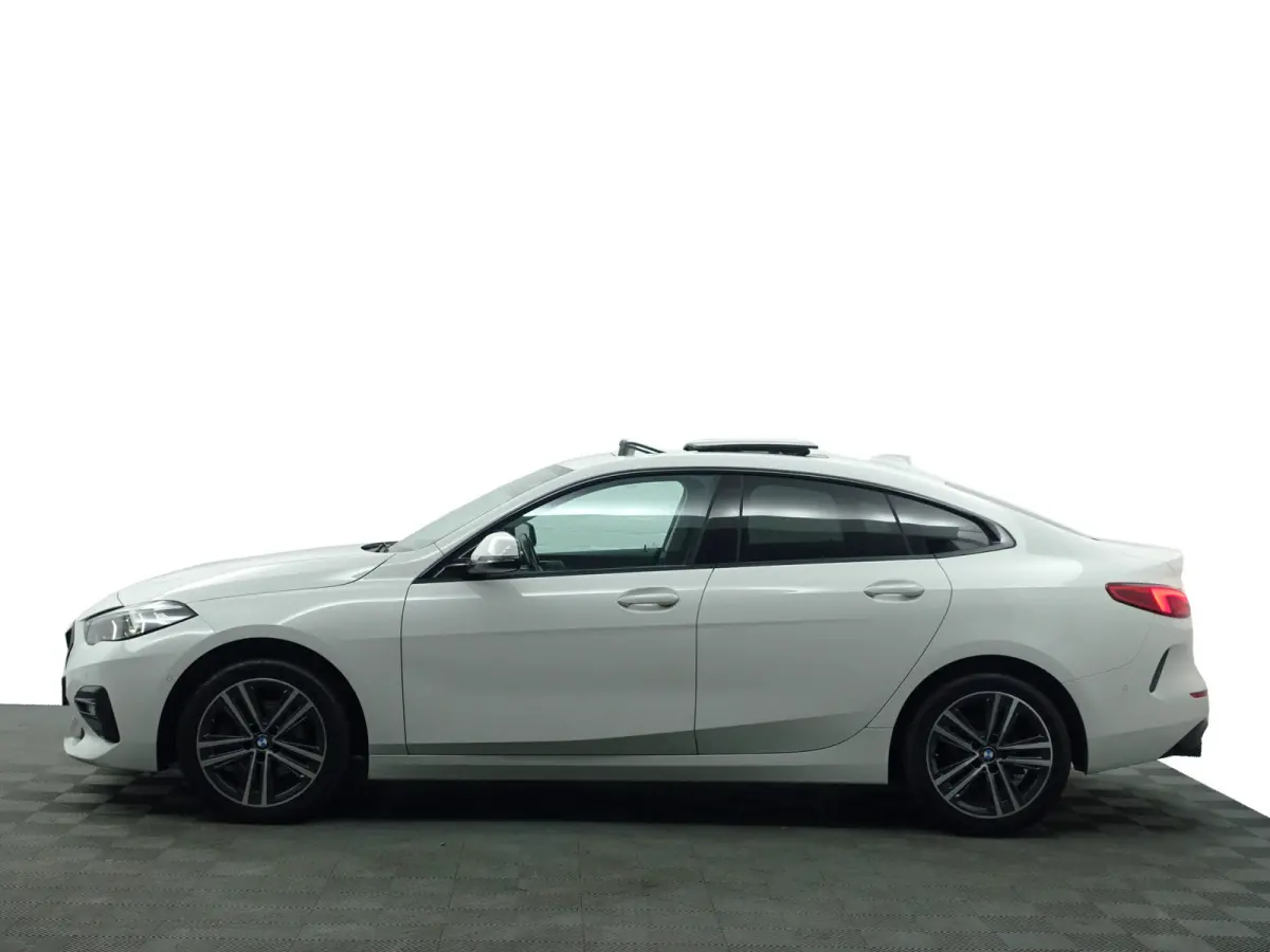 218i M Executive Edition Aut- Panoramadak, Stuur/Stoelverwarming, Sfeerverlichting, Carplay, Sport Interieur