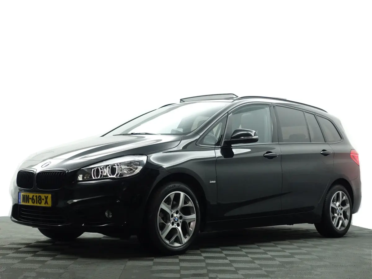 218i M Sport High Exe- 7 Pers, Panoramadak, Head Up, Sfeerverlichting, Xenon Led, Dynamic Select
