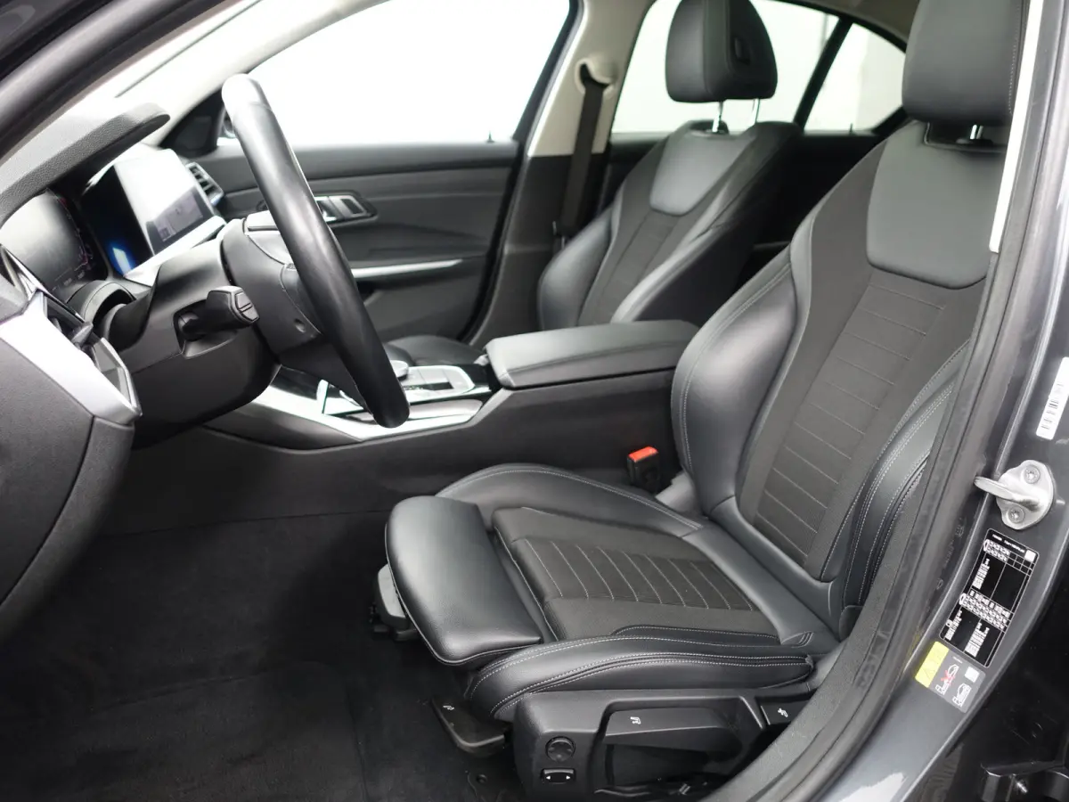 330e M Sport Aut- Schuifdak, Sfeerverlichting, Xenon Led, Park Assist