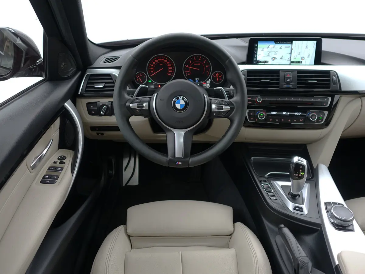 330e M Performance Aut- Schuifdak, Harman Kardon, Head Up, Lane Assist, 360 Camera, Sfeerverlichting, Xenon Led