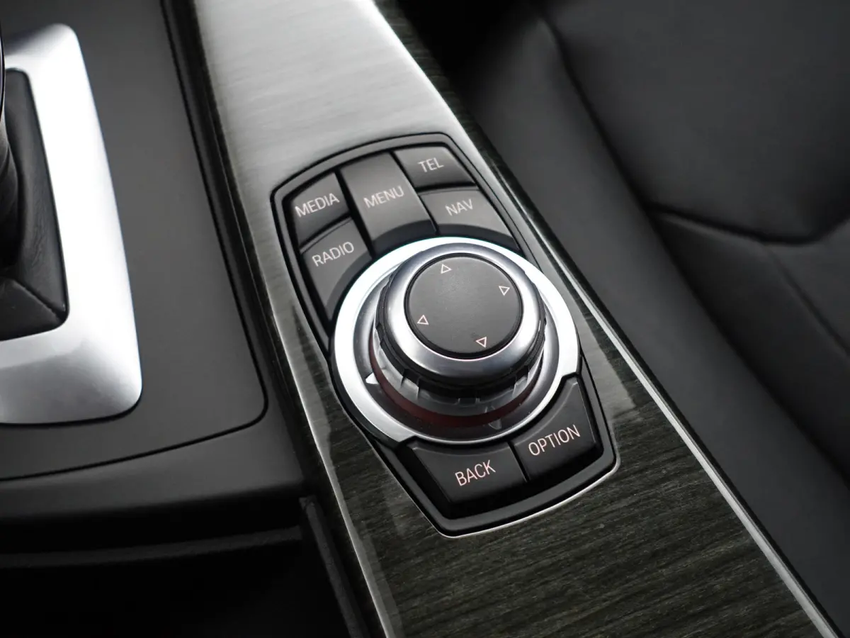 320i M Sport Aut- Nap 58dkm, Dealer Onderhouden, Lane Assist, Head Up, Xenon Led, Navigatie