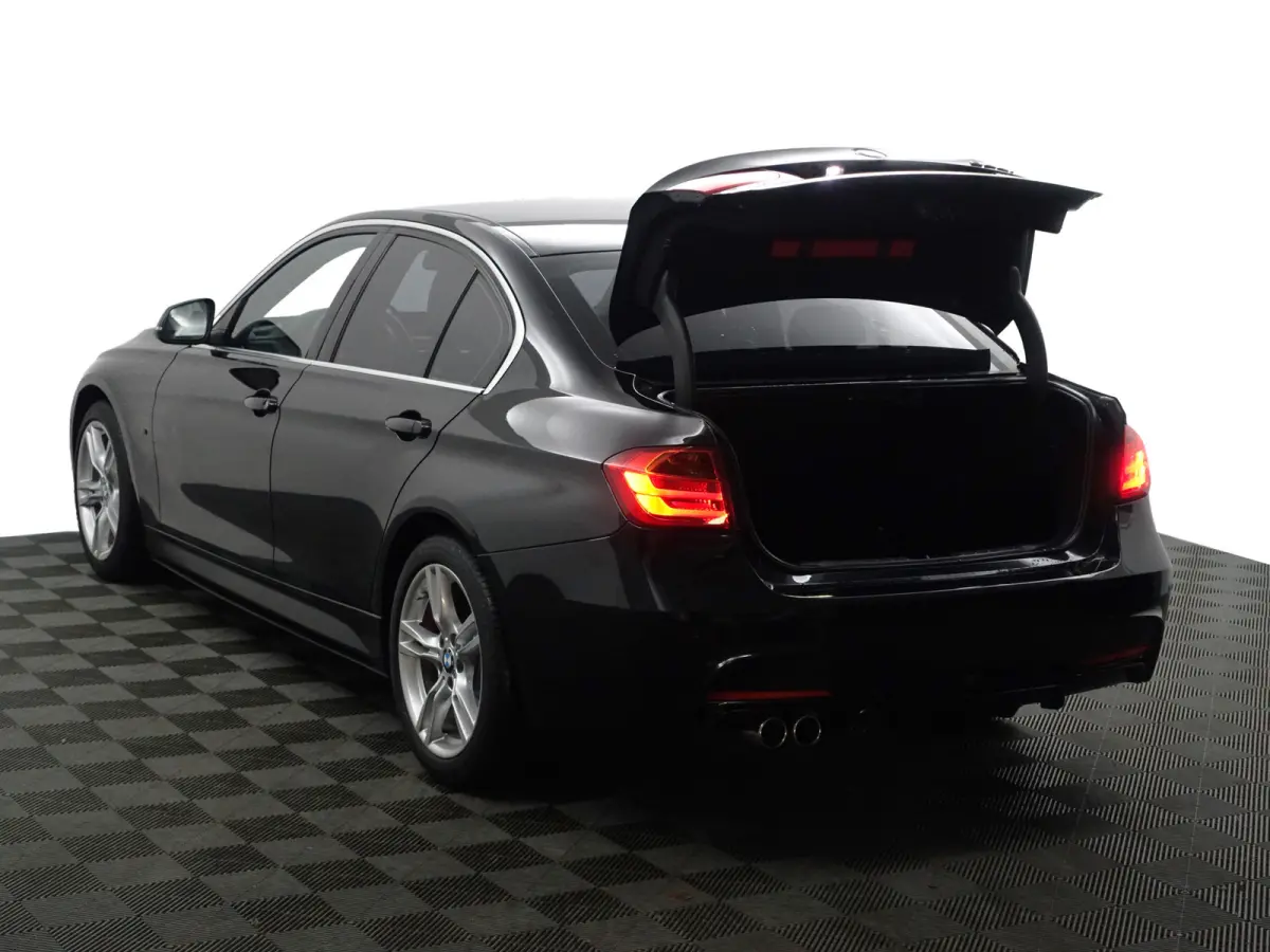 320i M Sport Aut- Nap 58dkm, Dealer Onderhouden, Lane Assist, Head Up, Xenon Led, Navigatie