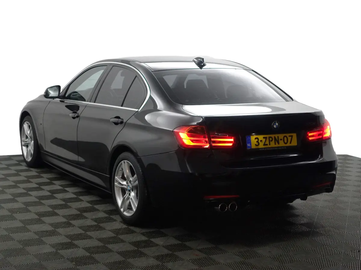 320i M Sport Aut- Nap 58dkm, Dealer Onderhouden, Lane Assist, Head Up, Xenon Led, Navigatie