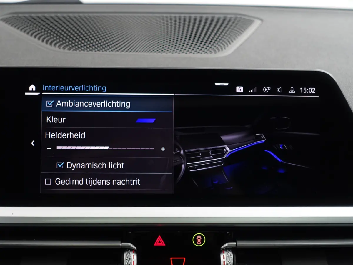 330e M Sport- Schuifdak, Laser Led, Stuur/Stoelverwarming, Head Up, Memory Seats, Sfeerverlichting