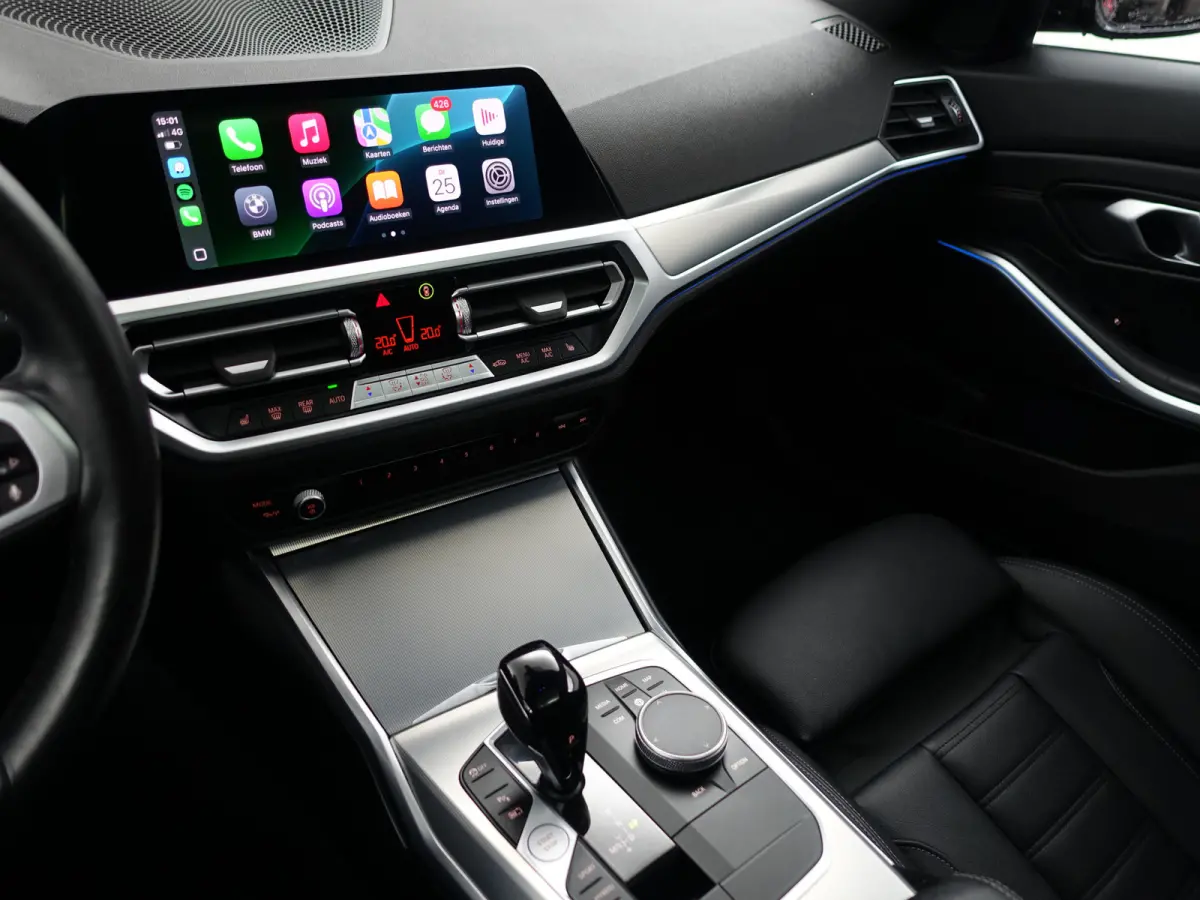 330e M Sport- Schuifdak, Laser Led, Stuur/Stoelverwarming, Head Up, Memory Seats, Sfeerverlichting