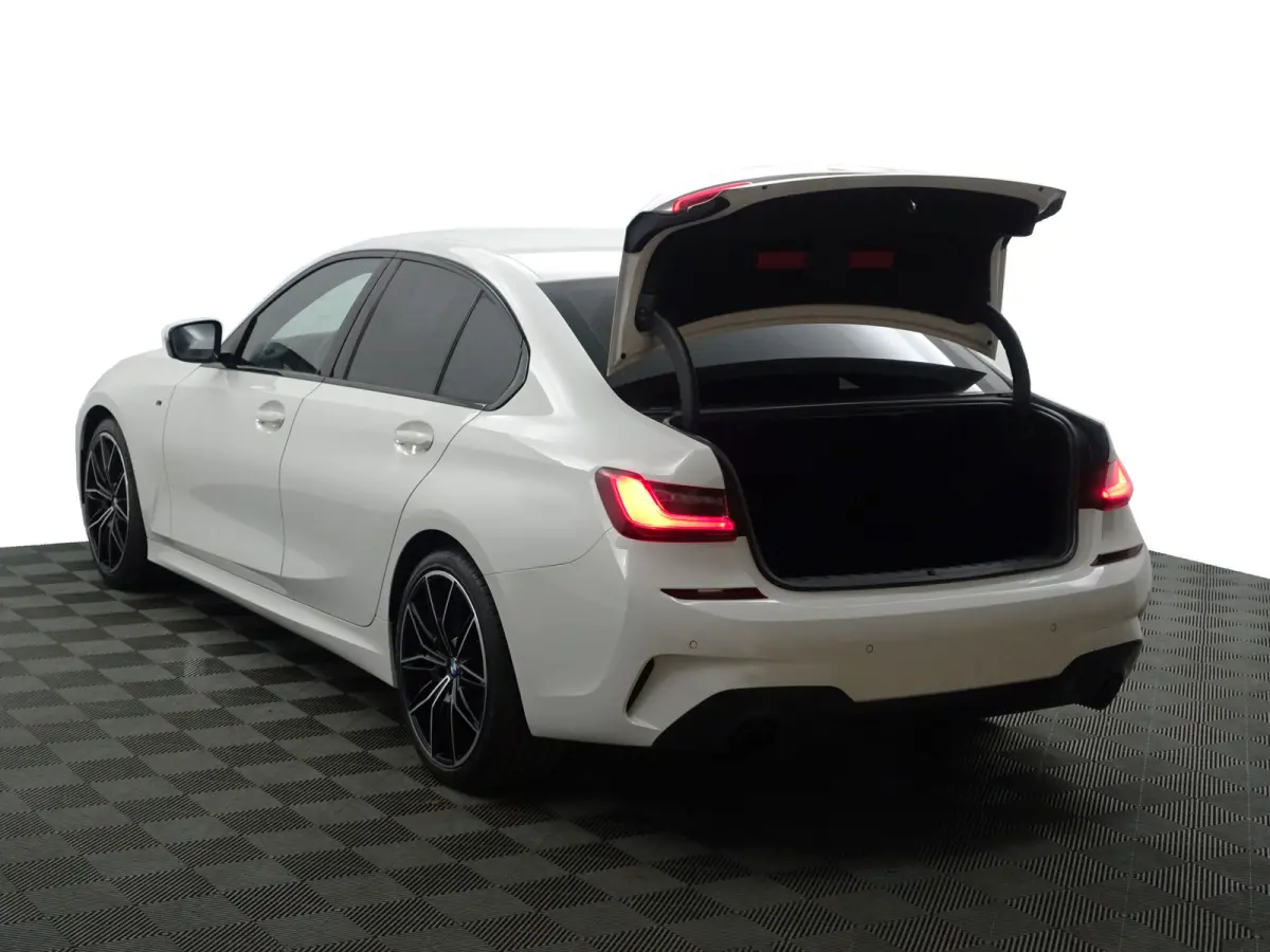 320i M Sport Aut- NAP 11dkm, Carplay, Android auto, Sfeerverlichting, Xenon Led, Virtual Cockpit