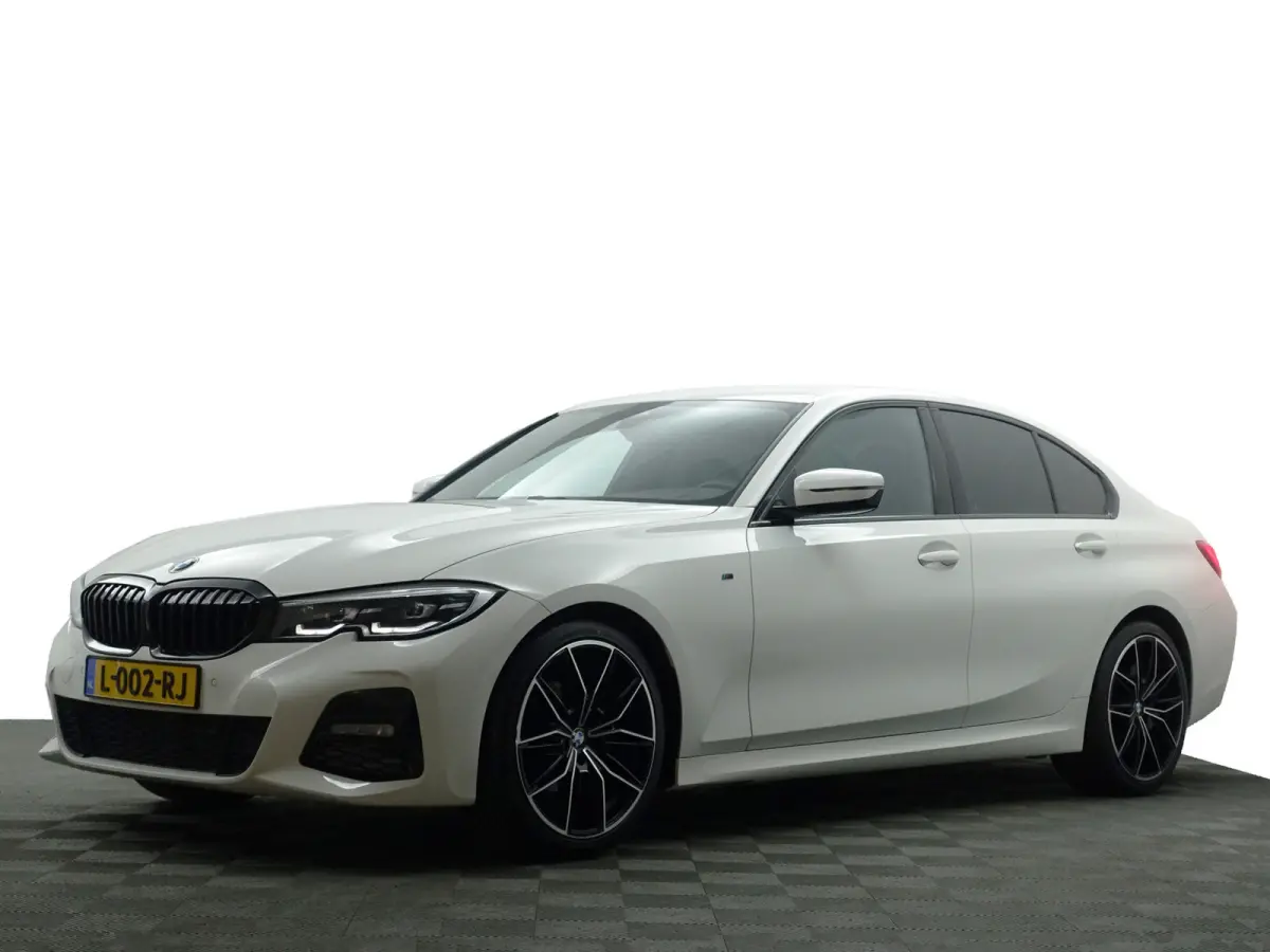 320i M Sport Aut- NAP 11dkm, Carplay, Android auto, Sfeerverlichting, Xenon Led, Virtual Cockpit