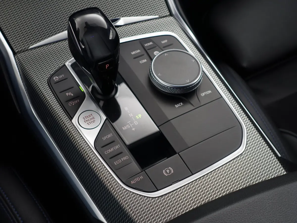 320i M Sport Aut- NAP 11dkm, Carplay, Android auto, Sfeerverlichting, Xenon Led, Virtual Cockpit