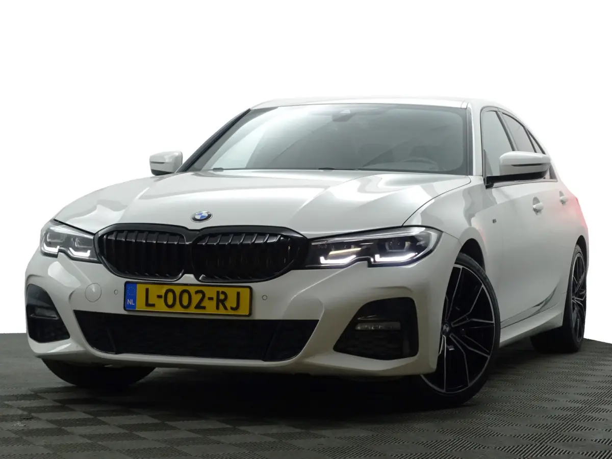 320i M Sport Aut- NAP 11dkm, Carplay, Android auto, Sfeerverlichting, Xenon Led, Virtual Cockpit