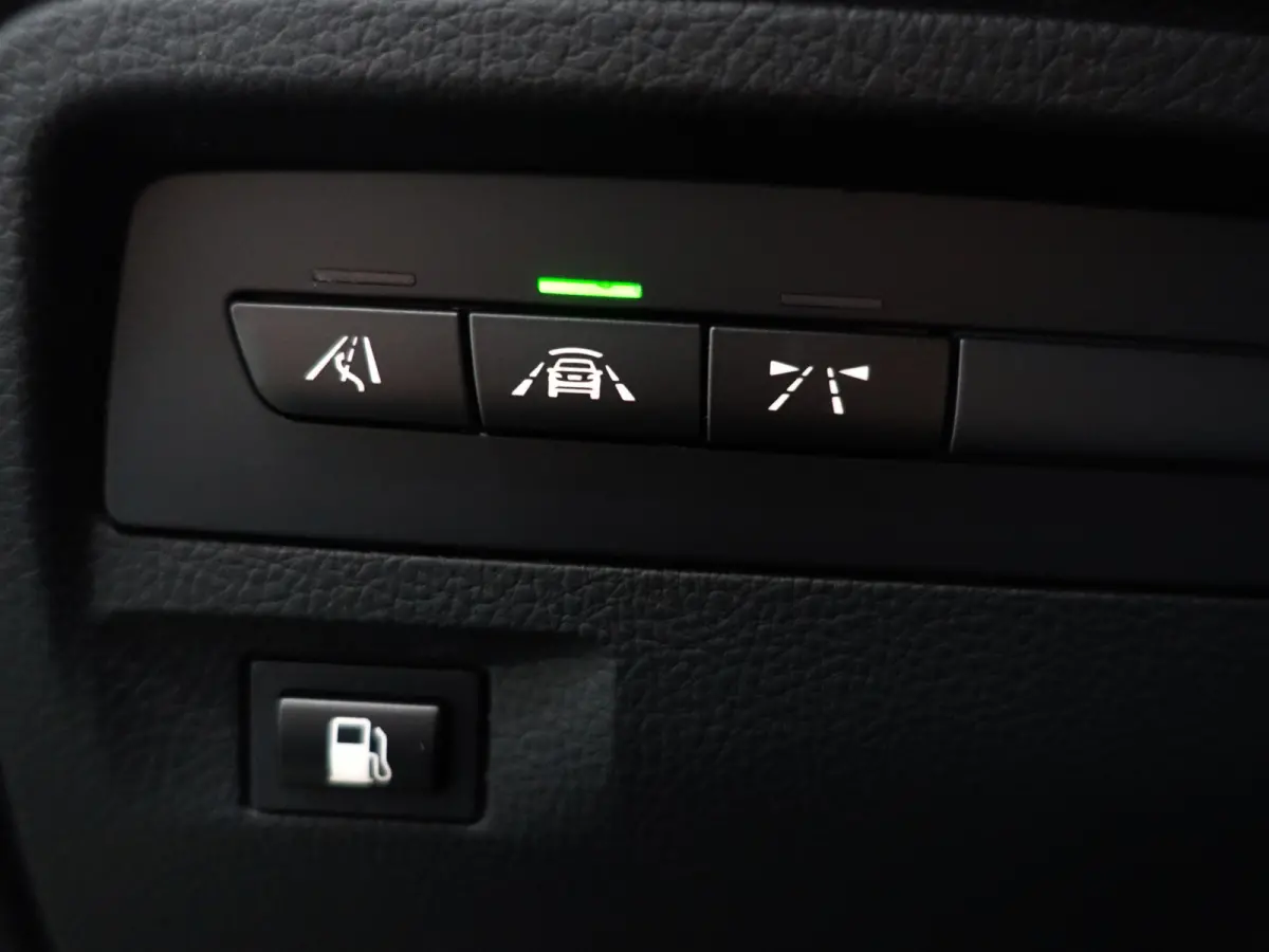 330e Edition M Sport Shadow Executive Aut- Ada Cruise, Lane Assist, Xenon Led, Sport Leder Interieur, Sfeerverlichting