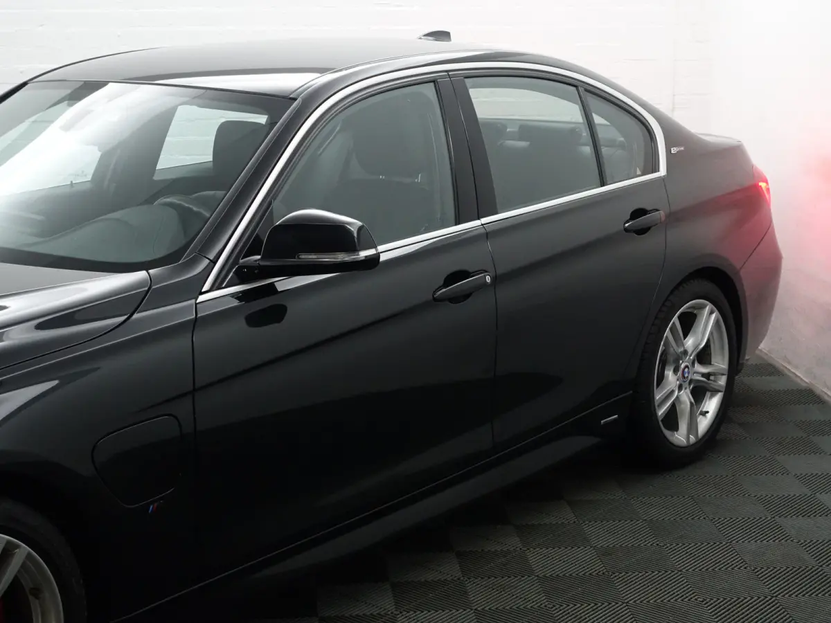 330e Edition M Sport Shadow Executive Aut- Ada Cruise, Lane Assist, Xenon Led, Sport Leder Interieur, Sfeerverlichting