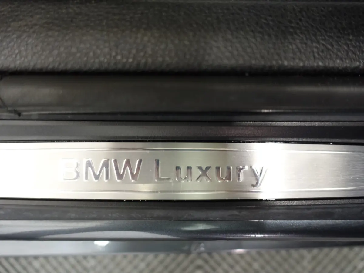 320i M Sport Aut- Panoramadak, Sport Leder, Xenon Led, Head up, Memory
