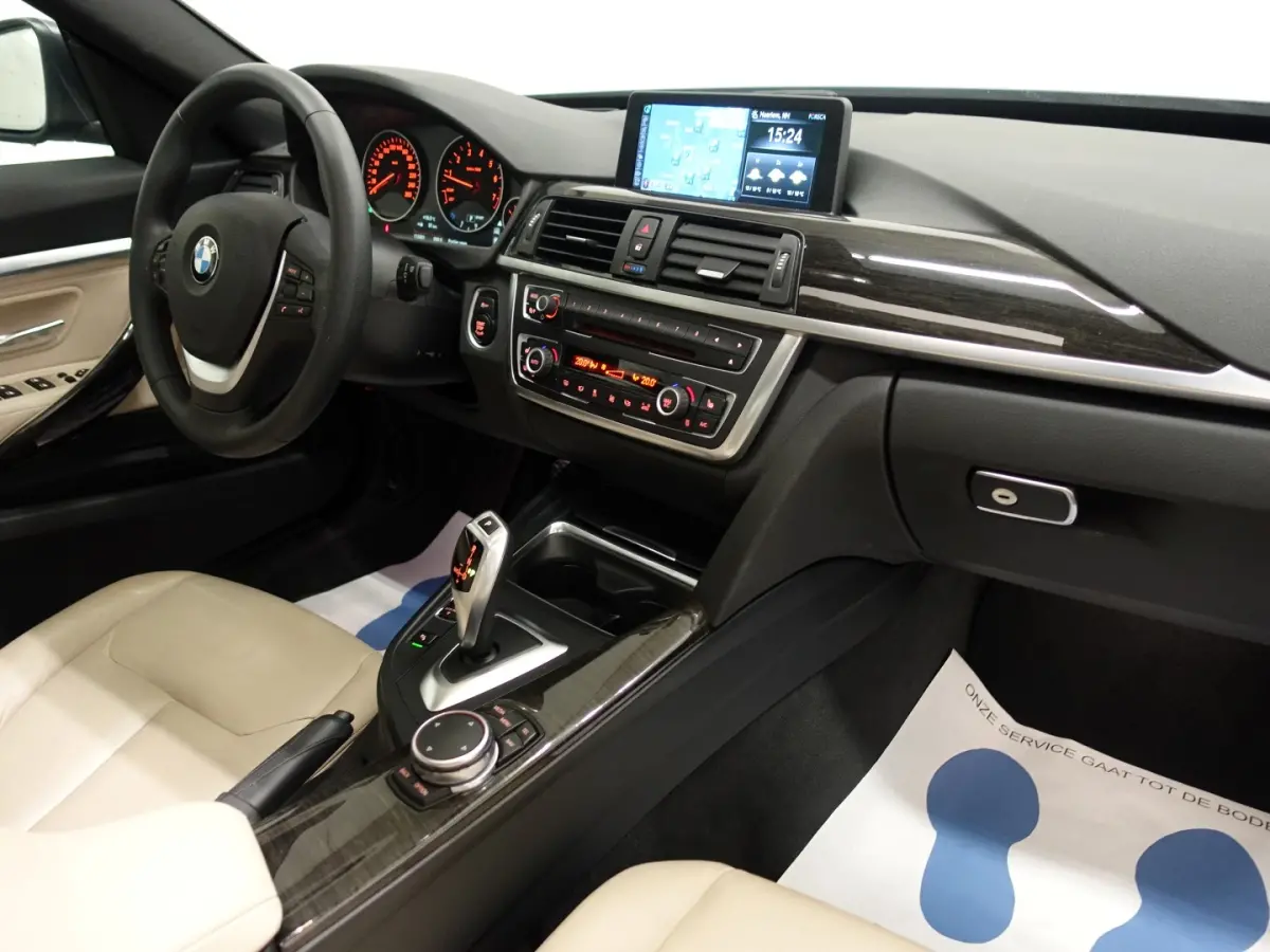 320i M Sport Aut- Panoramadak, Sport Leder, Xenon Led, Head up, Memory