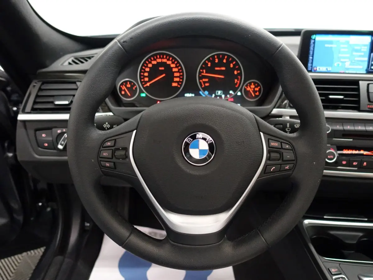 320i M Sport Aut- Panoramadak, Sport Leder, Xenon Led, Head up, Memory