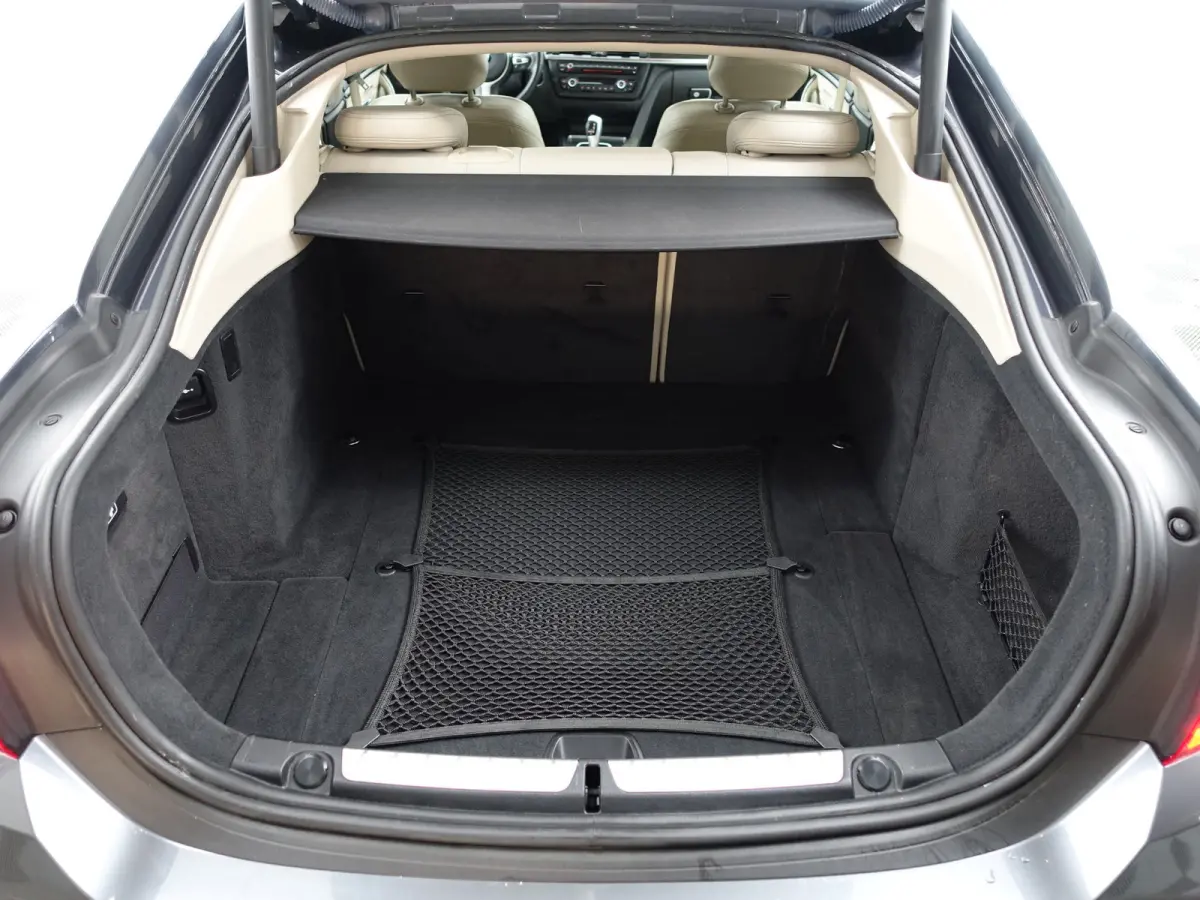 420i M Sport High Exe Aut- Xenon Led, Sport Leder Interieur, Park Assist, Stoelverwarming, Clima, Cruise