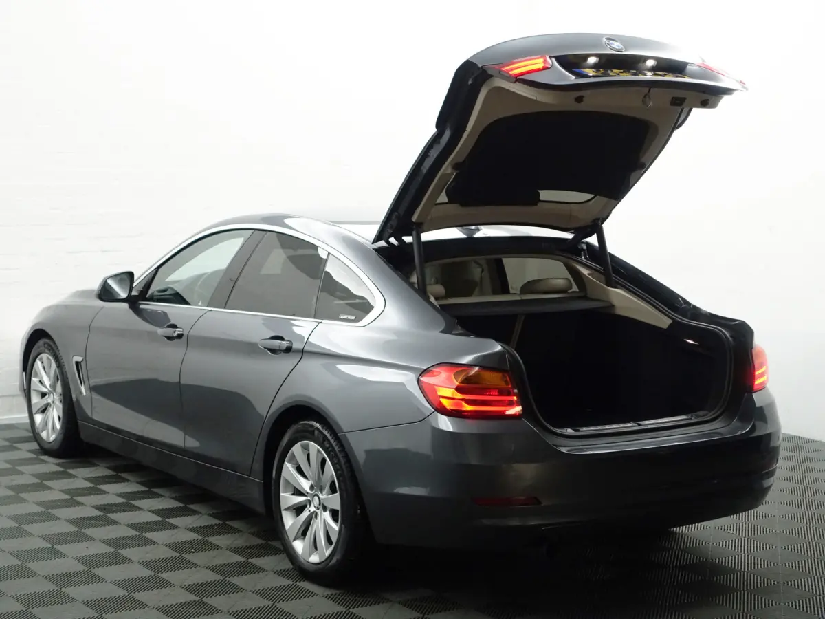 420i M Sport High Exe Aut- Xenon Led, Sport Leder Interieur, Park Assist, Stoelverwarming, Clima, Cruise