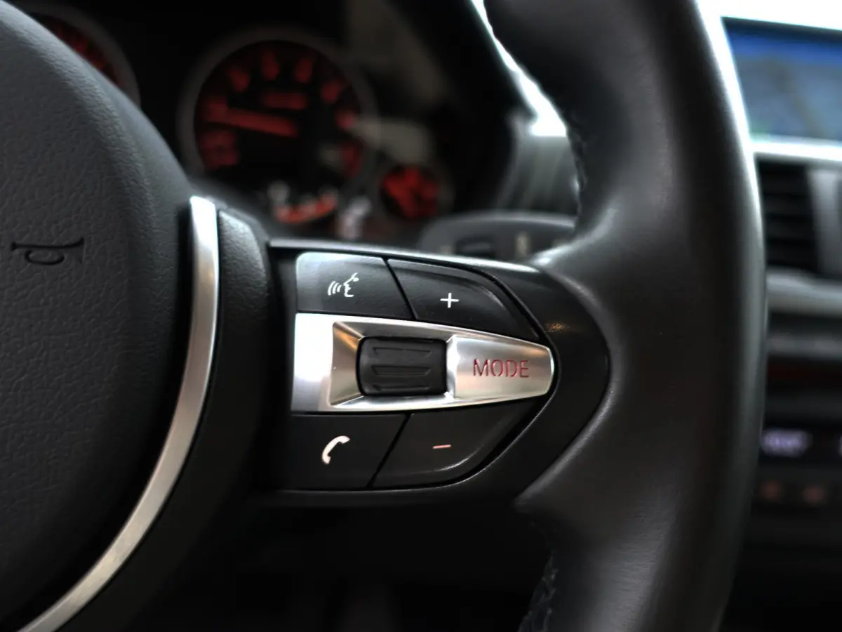 420i M Sport High Exe Aut- Xenon Led, Sport Leder Interieur, Park Assist, Stoelverwarming, Clima, Cruise